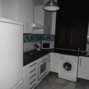 https://malaga-apartamentos-malaga.1costadelsol.com