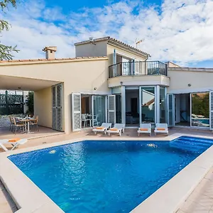 https://villa-cathy.balearic-islands.net